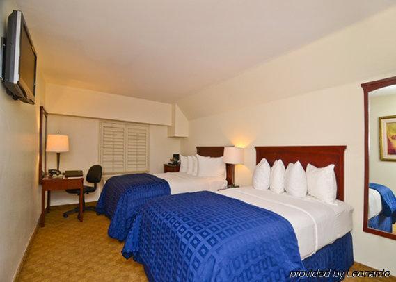 รามาดา บาย วินด์แฮม โอ๊คแลนด์ ดาวน์ทาวน์ ซิตี้เซ็นเตอร์ Hotel โอ๊กแลนด์ ห้อง รูปภาพ